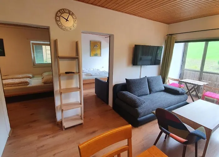 陶普利茨公寓 公寓 *